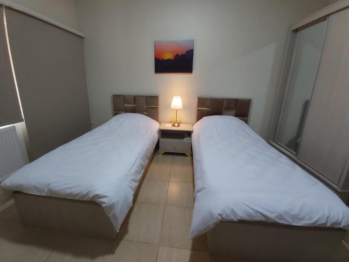 Appartement Cmk Housing à Madaba Chambre photo